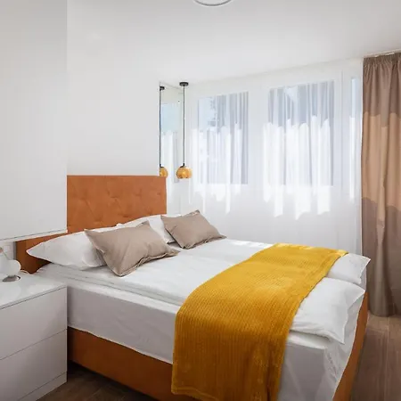 New & Modern Aa Apartment *