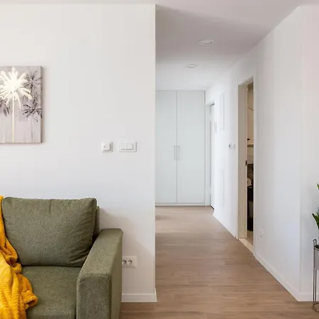 New & Modern Aa Apartment Split